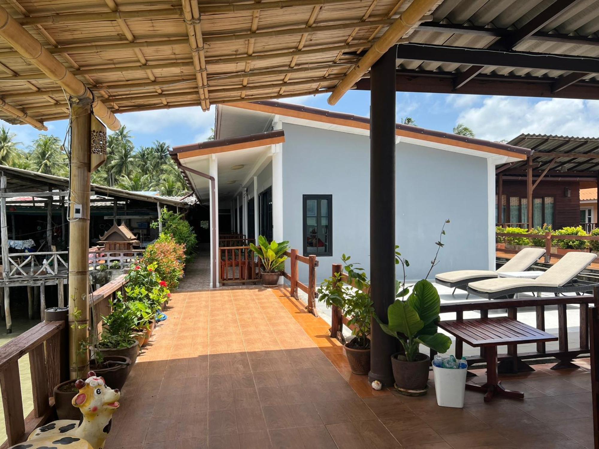 Baan Purada Apartman Ko Lanta Kültér fotó